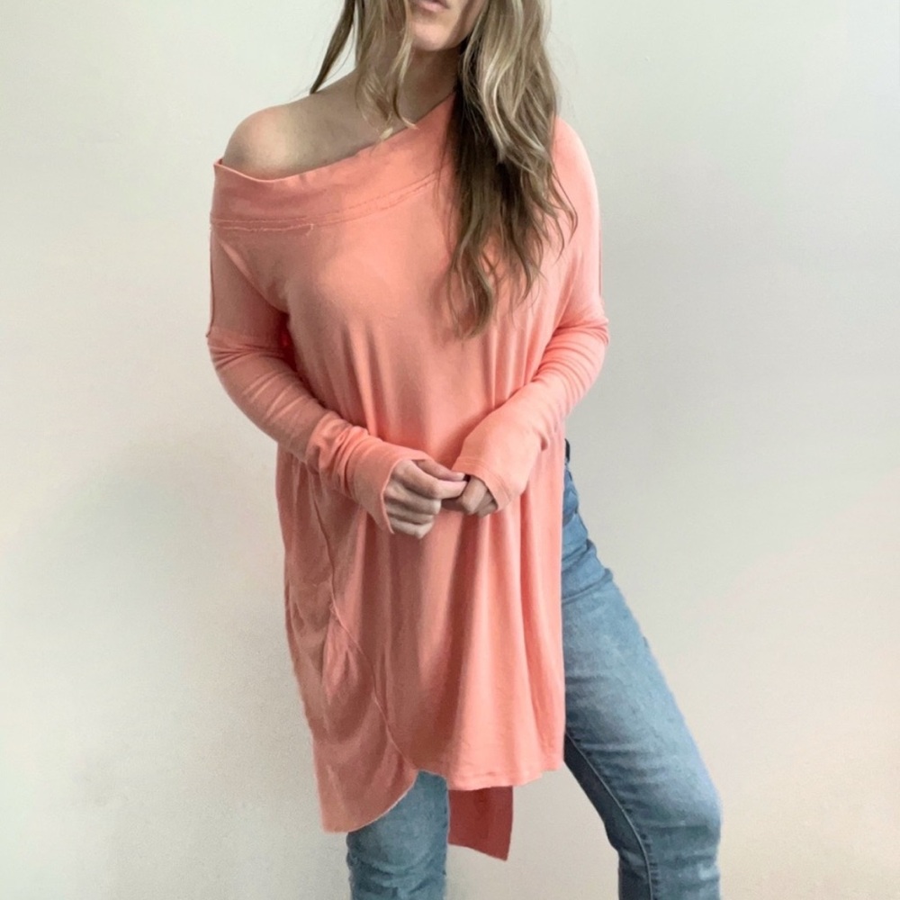 WE THE FREE Off Shoulder Slouchy Grapevine Asymmetric Tunic Top size XS